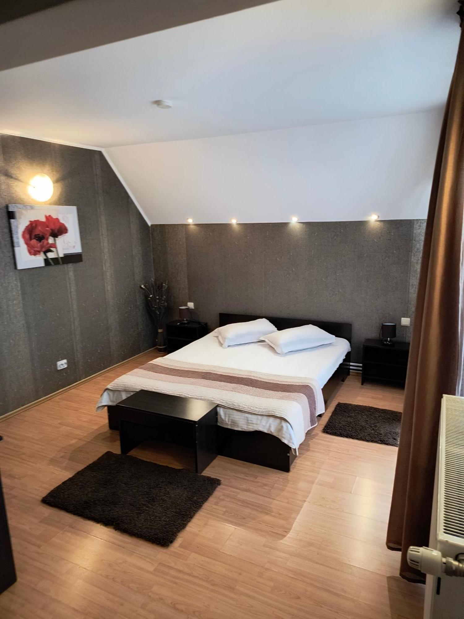 Casa Mais Brasov Ngoại thất bức ảnh