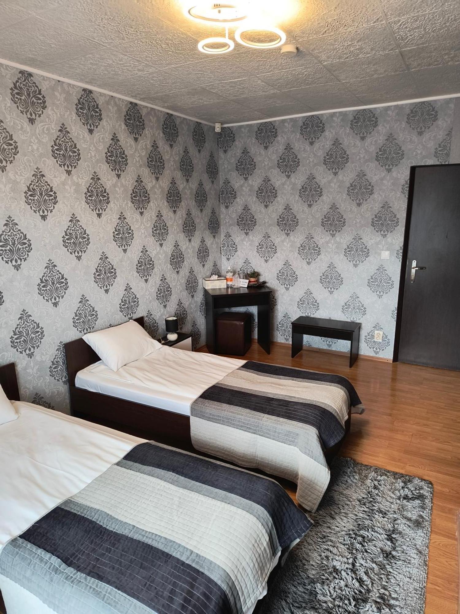 Casa Mais Brasov Ngoại thất bức ảnh